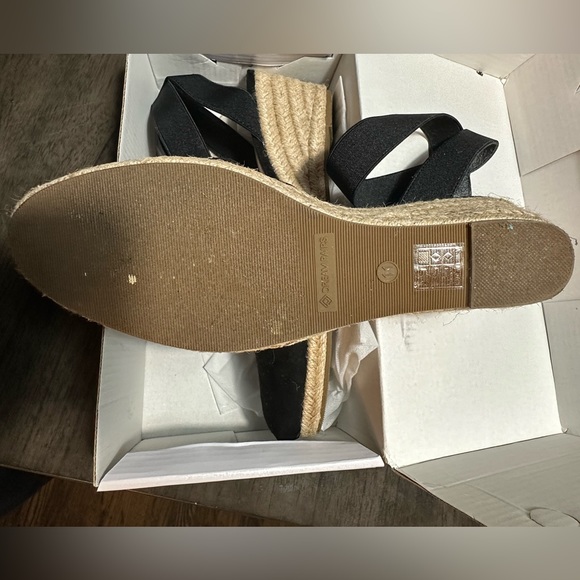 Espadrille wedges! New! NWOT! - Picture 4 of 6